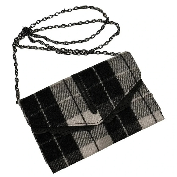 Danielle Nicole Handbags - Danielle Nicole Plaid Black & Gray Crossbody Bag